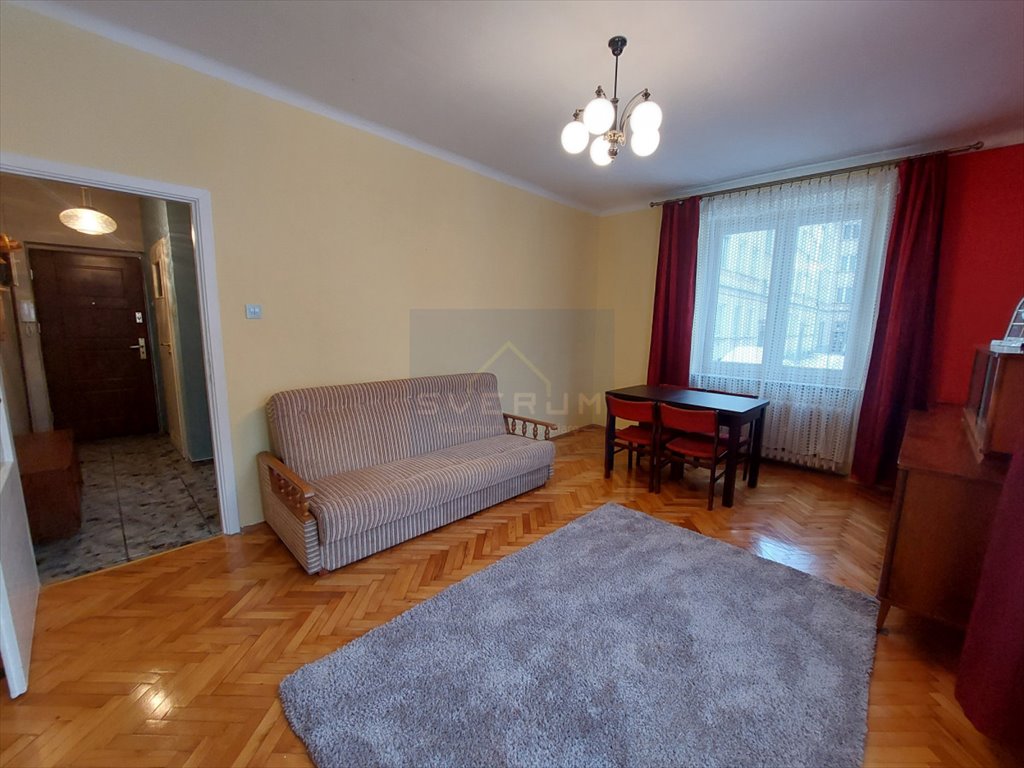 Mieszkanie dwupokojowe na wynajem Częstochowa, Śródmieście  48m2 Foto 9