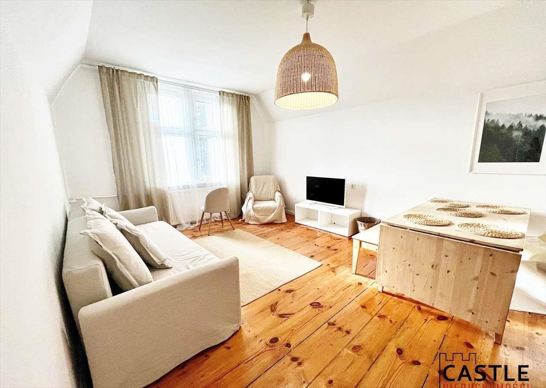 Mieszkanie czteropokojowe  na sprzedaż Sopot, al. Niepodległości  60m2 Foto 1