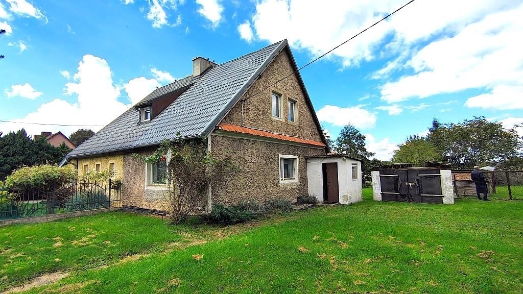 Koźmin Dom 70 m2 z działką i ogrzewaniem na paliwo stałe Koźmin  70m2 Foto 1