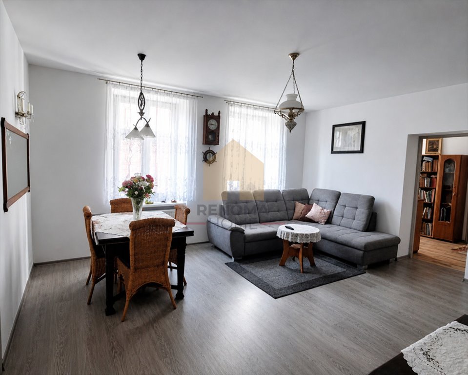 Przestronne 71 m² - 2 piwnice - ogrzewanie podłogowe Świdnica  71m2 Foto 1