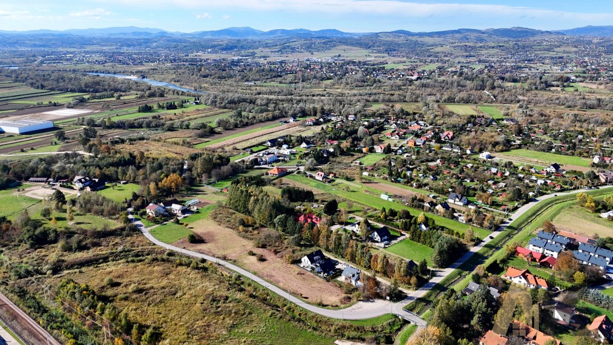 Działka budowlana na sprzedaż Nowy Sącz, Tłoki  902m2 Foto 1