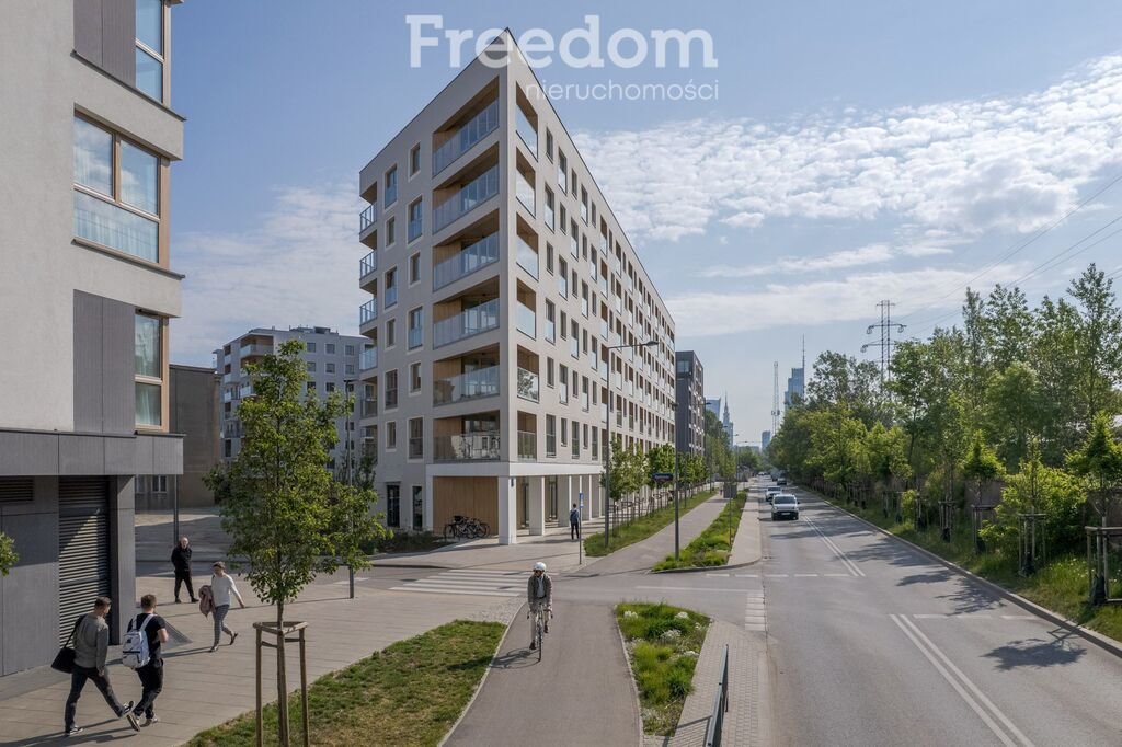 Na sprzedaż przestronne 4-pokojowe mieszkanie 92,53 m² z balkonami Warszawa, Kolejowa  93m2 Foto 1