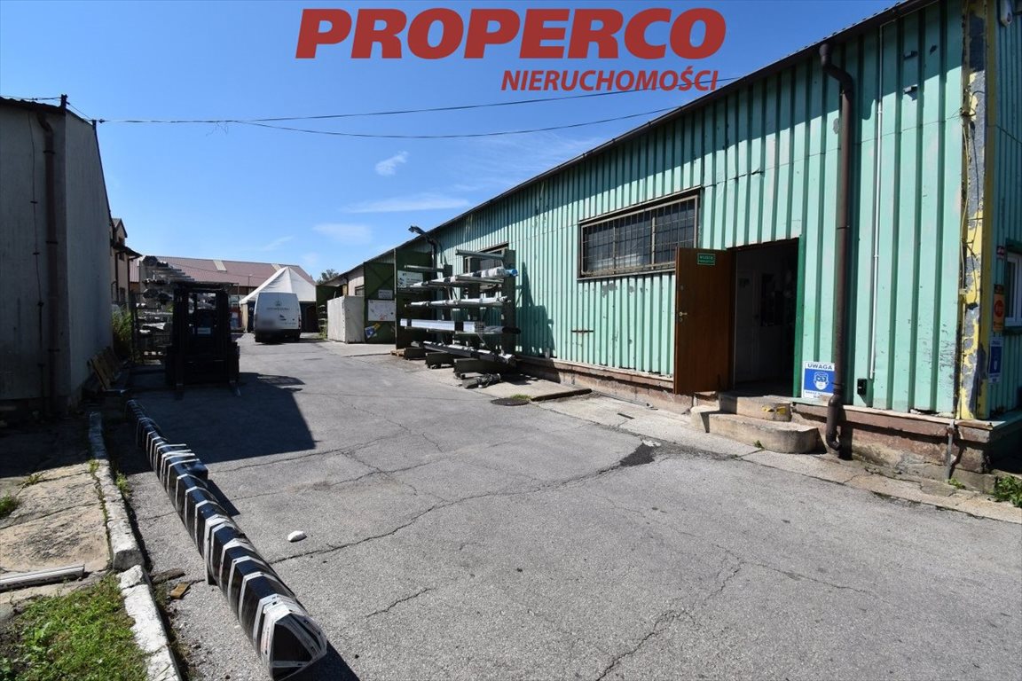 Zapraszam do obejrzenia hali magazynowej 555 m² z najmem i dużym terenem Kielce, Niewachlów Pierwszy  555m2 Foto 1