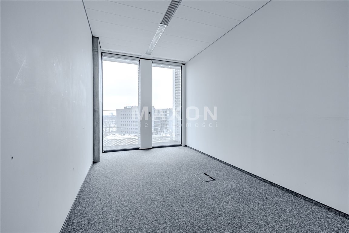 Nowoczesne biuro 296 m² z parkingiem i certyfikatem BREEAM polecam: Warszawa Włochy: Zwirki i Wigury
