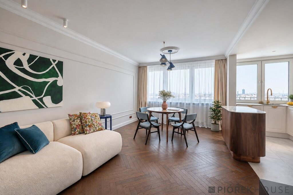 Na sprzedaż przestronne 4-pokojowe mieszkanie 66 m² z panoramicznym widokiem na Warszawę Warszawa, Praga-Północ, Targowa  66m2 Foto 1