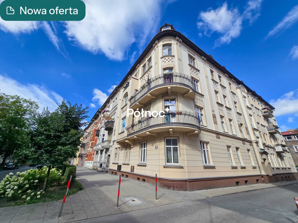 Na sprzedaż słoneczne 2-pokojowe mieszkanie 54 m² w Jeleniej Górze Jelenia Góra, al. Wojska Polskiego  54m2 Foto 1