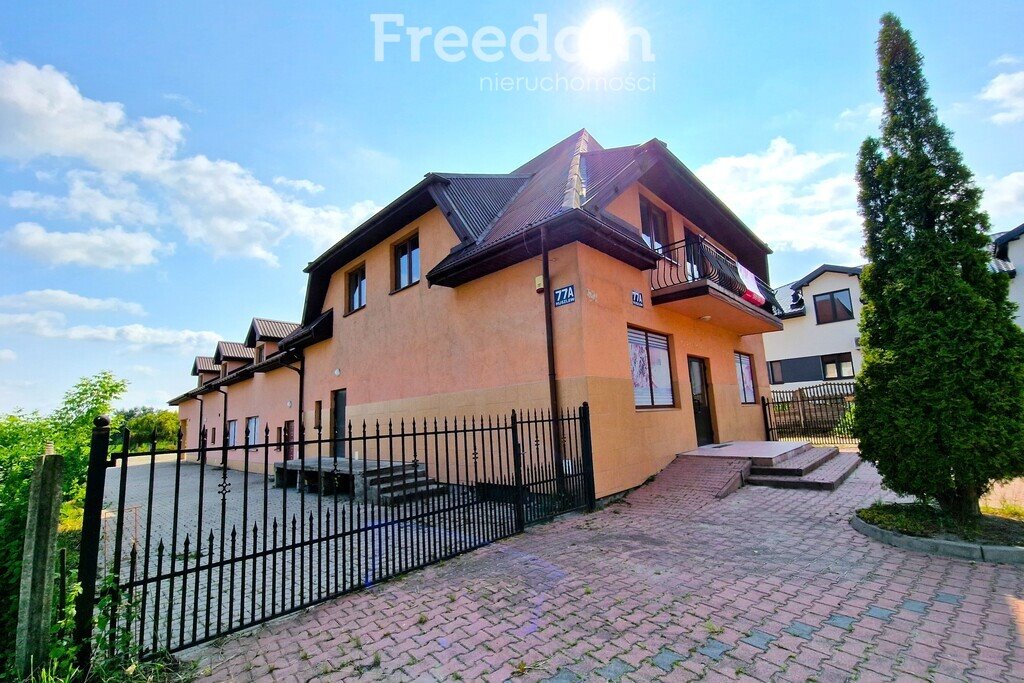 Dom na sprzedaż Huszlew  809m2 Foto 1