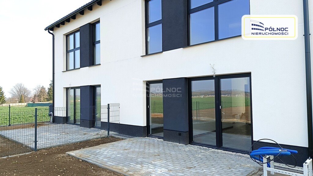 Mieszkanie trzypokojowe na sprzedaż Bolesławiec  55m2 Foto 1