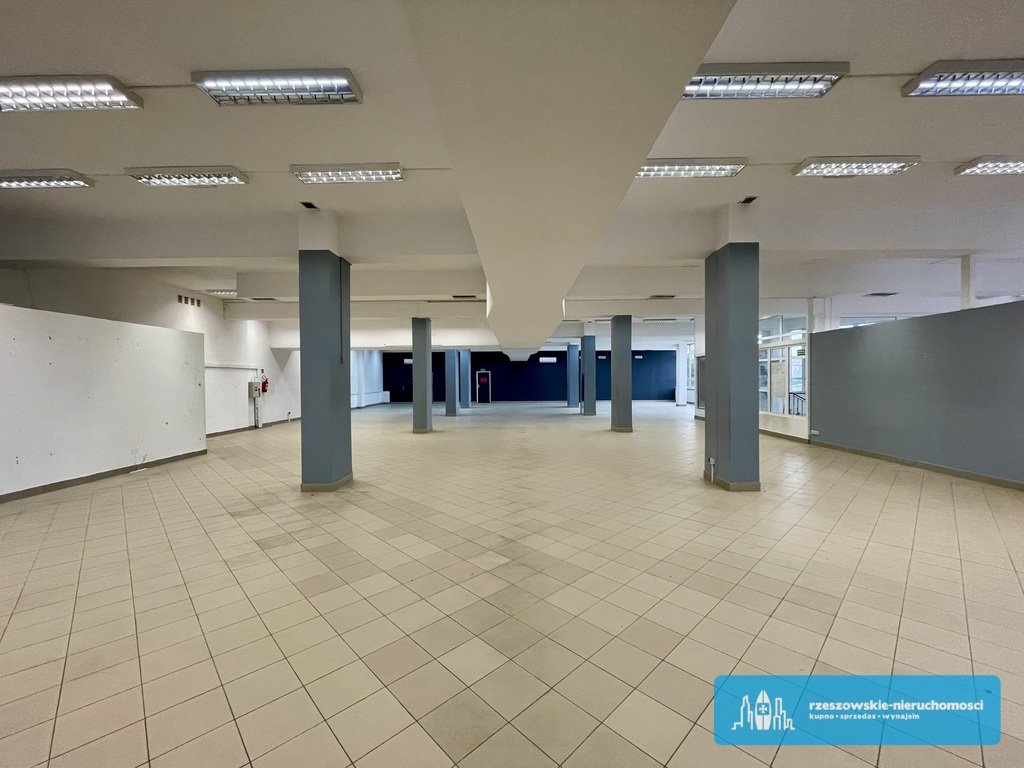 Lokal użytkowy na wynajem Jarosław, Pruchnicka  500m2 Foto 4