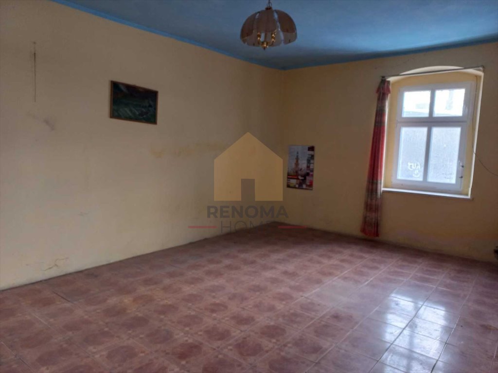 Mieszkanie do remontu z niskim czynszem i komórką Dzierżoniów  51m2 Foto 1
