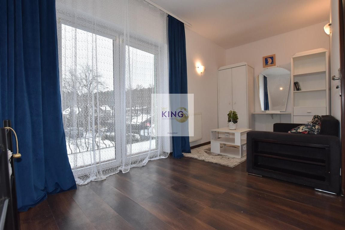 Ekskluzywny dom 220 m² z kominkiem i ogrodem w Bartoszewie Bartoszewo  220m2 Foto 1