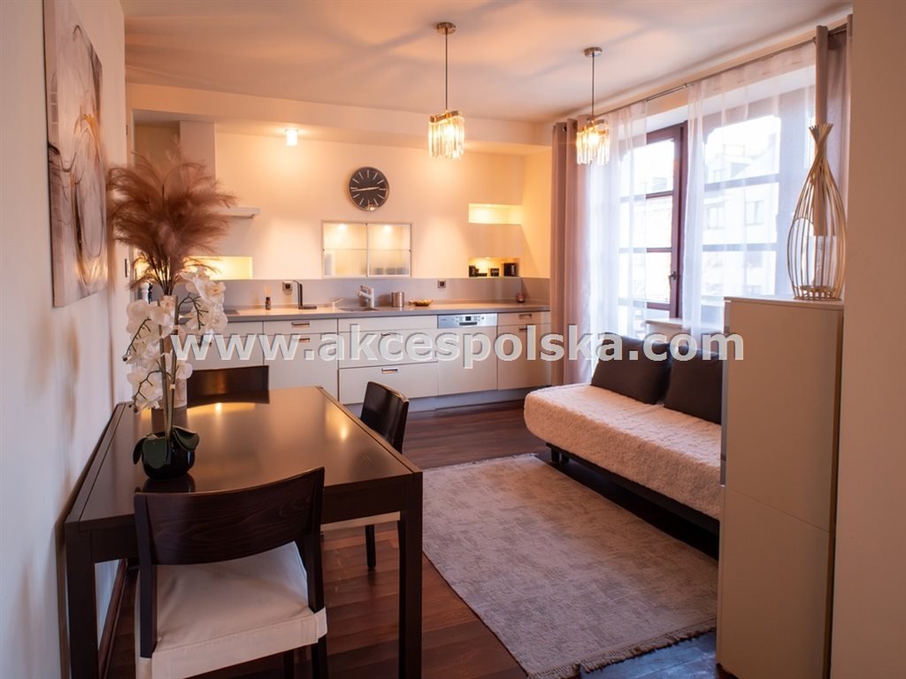 Przestronne 3-pokojowe mieszkanie z balkonami, blisko Starego Miasta Warszawa, Śródmieście, Sapieżyńska  71m2 Foto 1