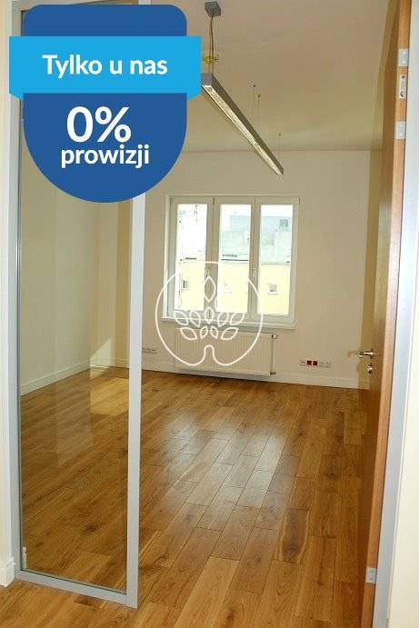 Nowoczesny lokal biurowy 172 m2 z balkonem i widokiem na Centrum Warszawa, Śródmieście, Wspólna  172m2 Foto 1