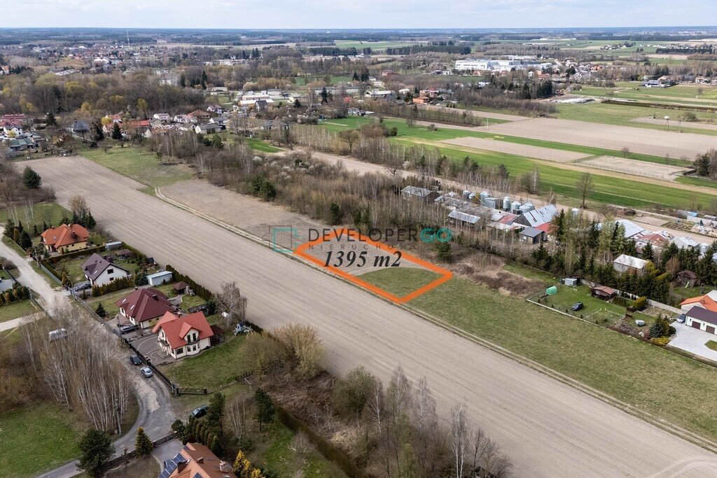 Działka 1395 m² pod dom w cichej okolicy - media w ul. Łącznej Ostrów Mazowiecka, Łączna  1 395m2 Foto 1