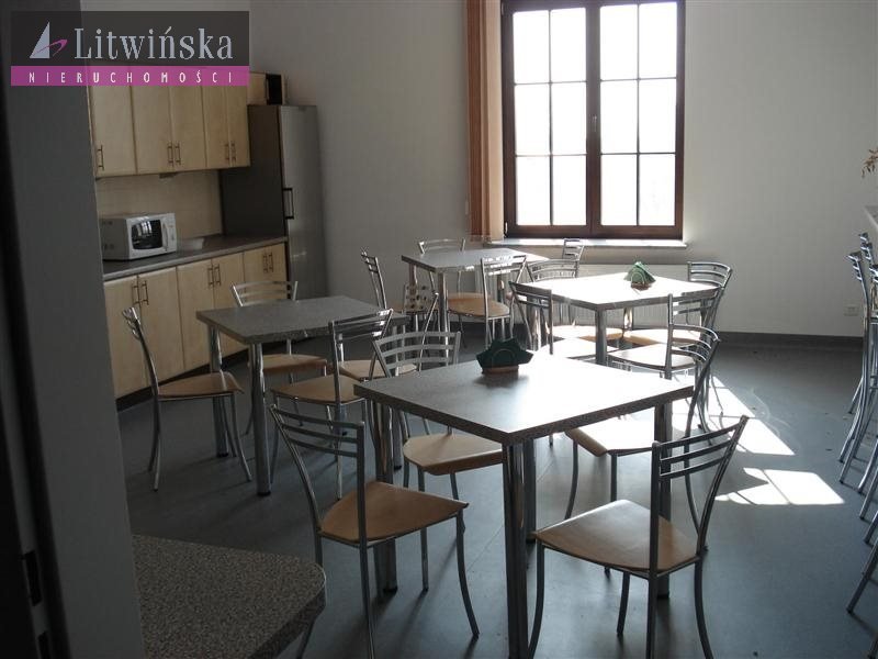 Lokal użytkowy na wynajem Łódź, Polesie  860m2 Foto 1