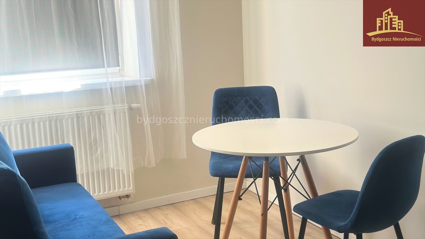 Mieszkanie dwupokojowe na wynajem Bydgoszcz, Centrum  36m2 Foto 1