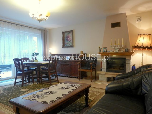 Dom na sprzedaż Łęczna, Wojska Polskiego 190m2 Foto 1 Dom na sprzedaż Łęczna, Wojska Polskiego 190m2 Foto 1