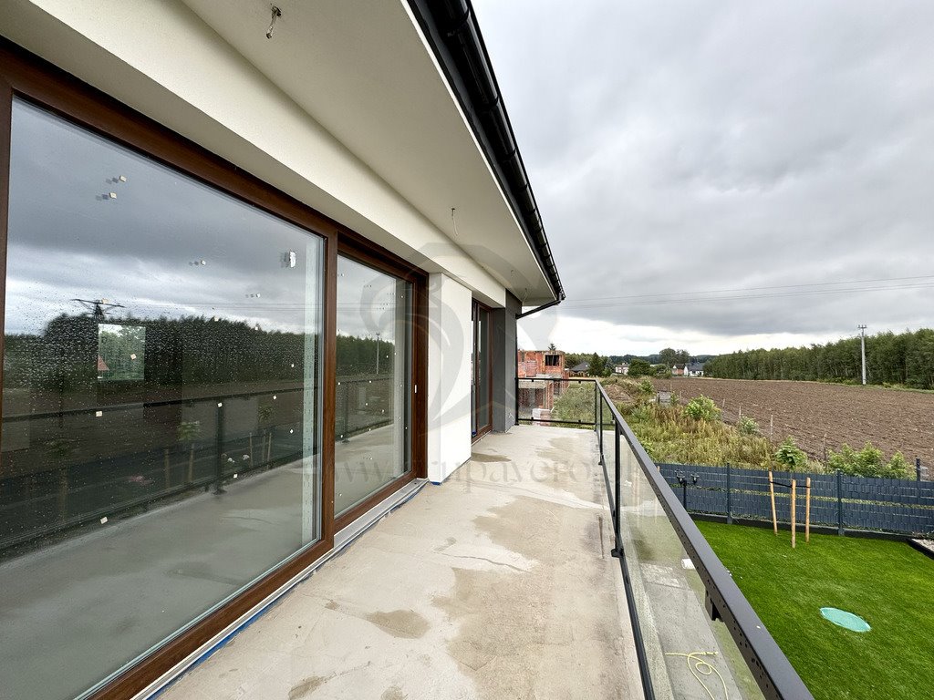 Mieszkanie czteropokojowe  na sprzedaż Kurowice Kościelne  100m2 Foto 1