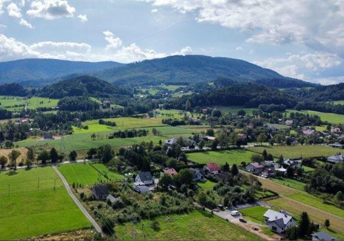 Działka 1153 m² z widokiem na Beskidy, WZ, uzbrojona Ustroń  1 153m2 Foto 1