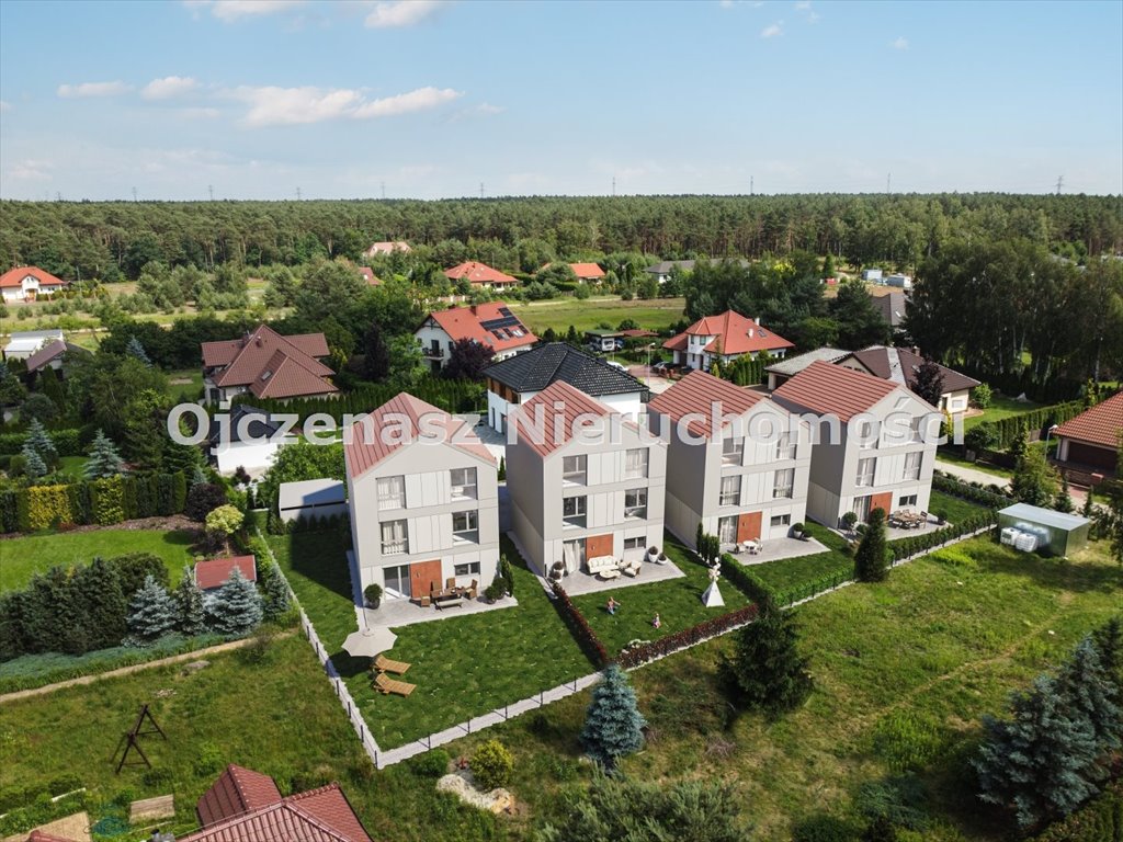 Mieszkanie trzypokojowe na sprzedaż Osielsko  94m2 Foto 1