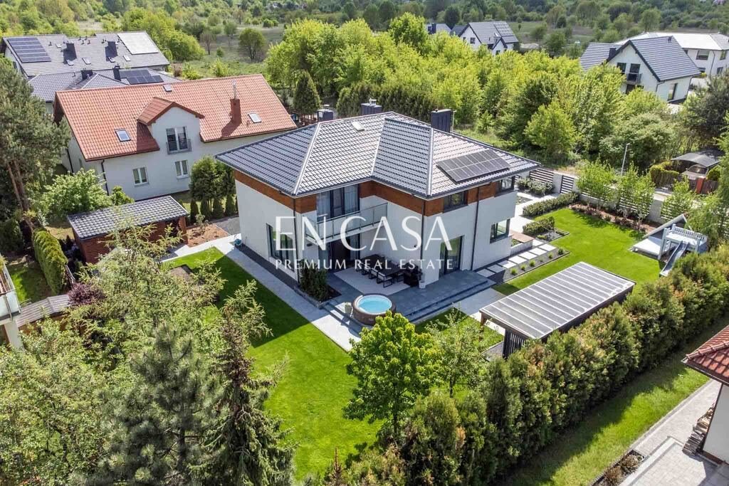 Nowoczesny dom 187 m² z ogrodem i jacuzzi w Wawrze Warszawa, Wawer  187m2 Foto 1