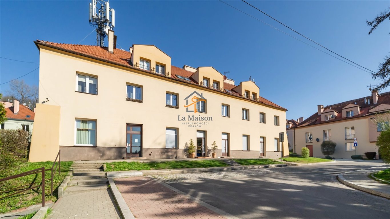 Zapraszam do wynajęcia przestronnego lokalu 240 m² z witrynami Kraków, Zwierzyniec, Bielany  243m2 Foto 1