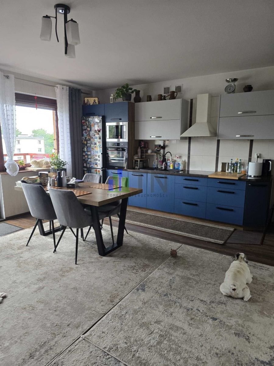 Polecam jasne 55 m² mieszkanie z balkonem i windą w Krzykach Wrocław, Krzyki, Partynice, Zwycięska  55m2 Foto 1