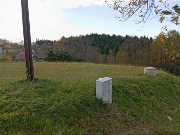 Działka budowlana na sprzedaż Nawojowa  1 050m2 Foto 1