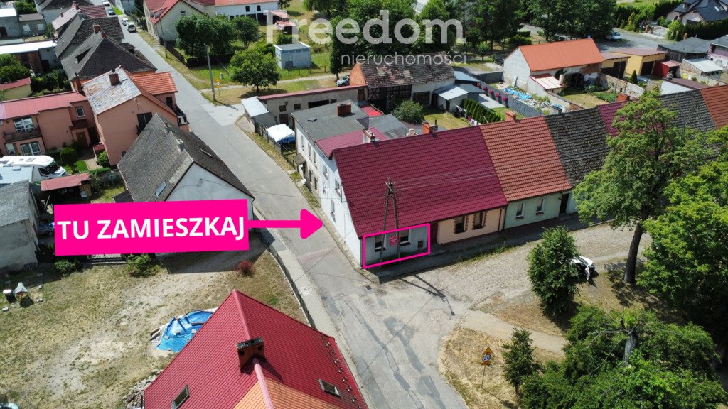 Mieszkanie dwupokojowe na sprzedaż Okonek, pl. Plac Wolności  50m2 Foto 1