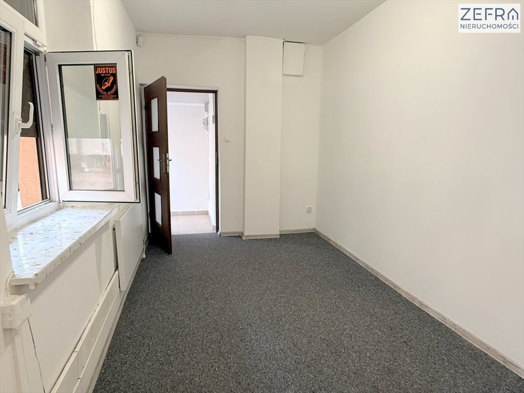 Lokal usługowy 14 m2 w oficynie przy Wawelu, wysokie wnętrza Kraków, Stare Miasto, Stare Miasto  14m2 Foto 1