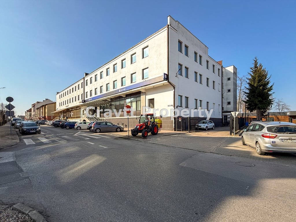 Mieszkanie do remontu z widokiem na park, 25,36 m² Grójec  25m2 Foto 1