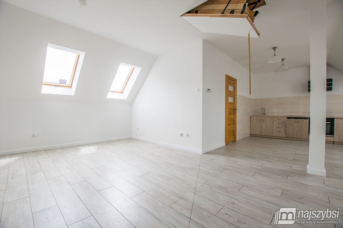 Dom na sprzedaż Nowogard, Nowogard, Karsk  320m2 Foto 9