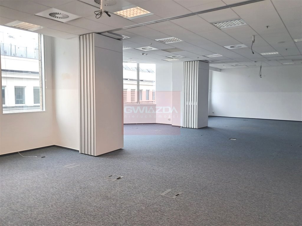 Lokal użytkowy na wynajem Warszawa, Śródmieście, Śródmieście  3 100m2 Foto 13