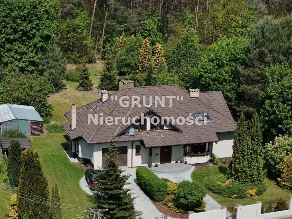 Nowoczesny dom nad jeziorem z dużą działką i garażem Trzcianka  200m2 Foto 1