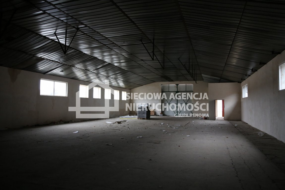 Hala magazynowa 1710 m2 z biurami, monitoring, media Łebieniec  1 710m2 Foto 1