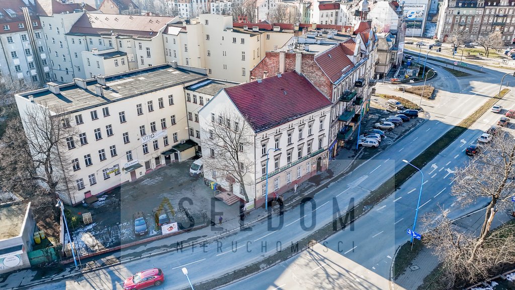 Lokal użytkowy na sprzedaż Legnica, Stare Miasto  1 732m2 Foto 1