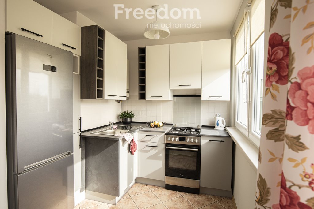 Mieszkanie dwupokojowe na wynajem Oława, pl. Karola Szymanowskiego  36m2 Foto 1