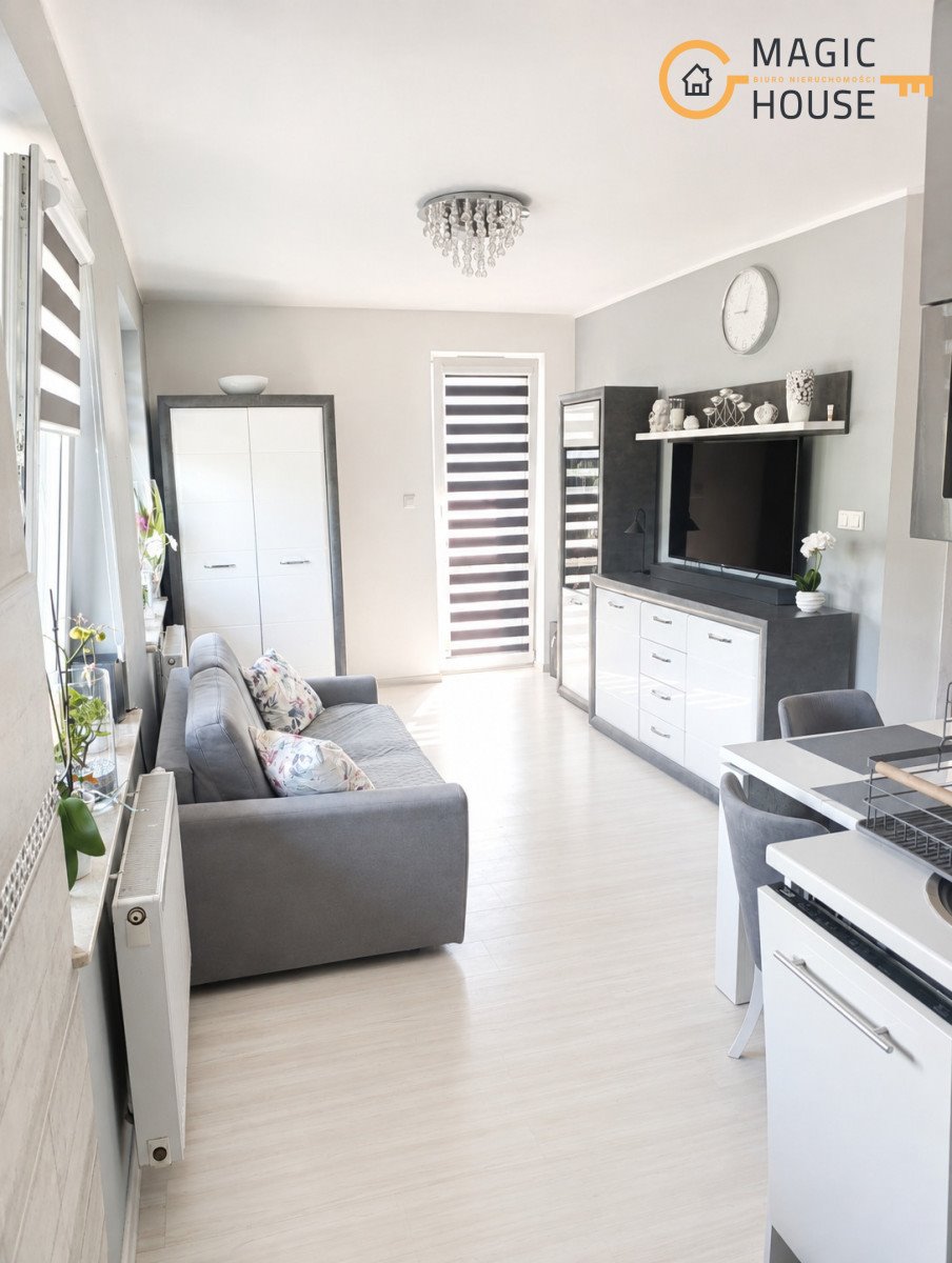 Do sprzedania komfortowe 2-pokojowe mieszkanie 38,33 m² w Redzie Reda, Stanisława Moniuszki  38m2 Foto 1