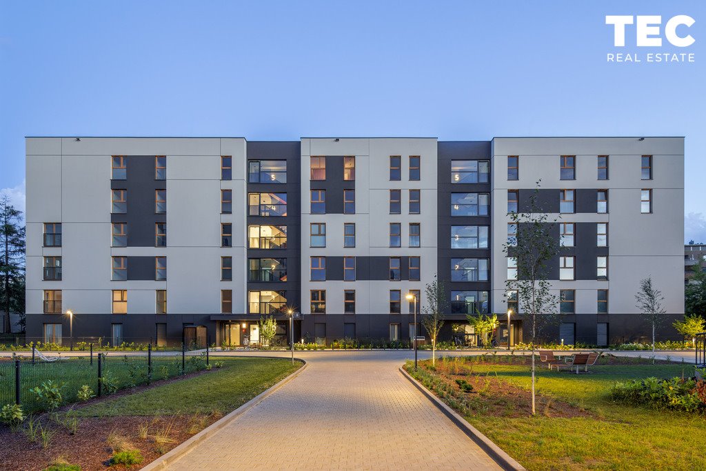 Na sprzedaż funkcjonalne 2 pokoje z balkonem w Krakowie Kraków, Przewóz  40m2 Foto 1