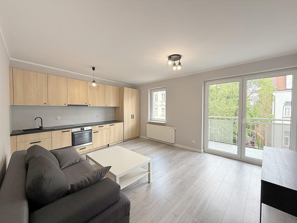 Kawalerka z balkonem na Górczynie, 30 m², świetna lokalizacja Poznań, Górczyn, Knapowskiego 12  30m2 Foto 1