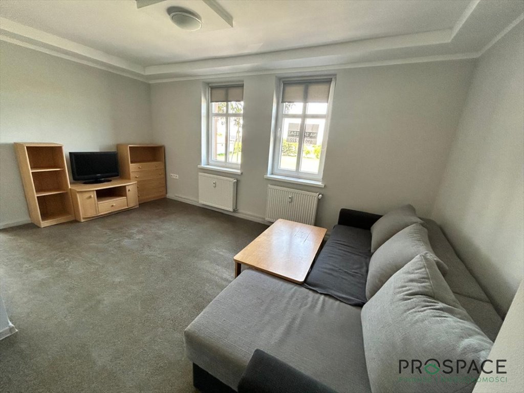 Mieszkanie dwupokojowe na sprzedaż Babimost, Sulechowska  63m2 Foto 1