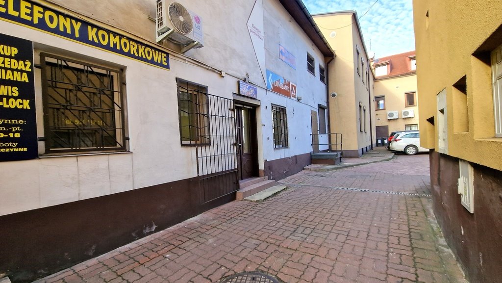 Lokal użytkowy na wynajem Częstochowa, Centrum, al. Aleja Najświętszej Maryi Panny  17m2 Foto 10