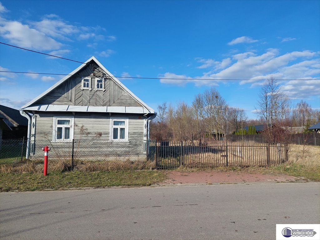 Urokliwy dom z piecem kaflowym i stodołą na 1600 m² Paszkowszczyzna  50m2 Foto 1