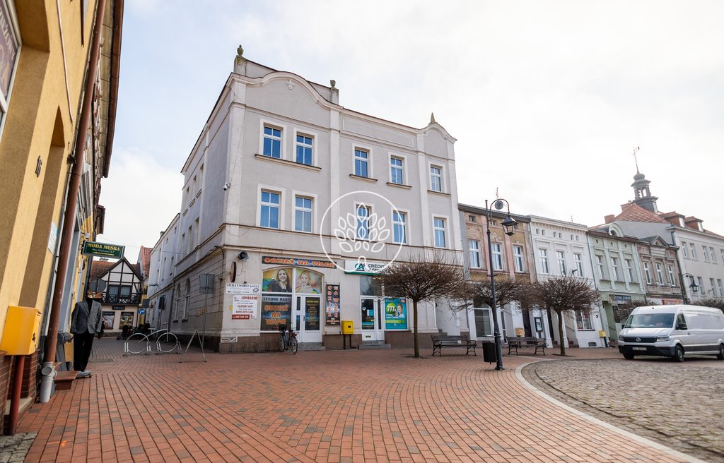 Lokal użytkowy na sprzedaż Tuchola, Plac Wolności  985m2 Foto 1