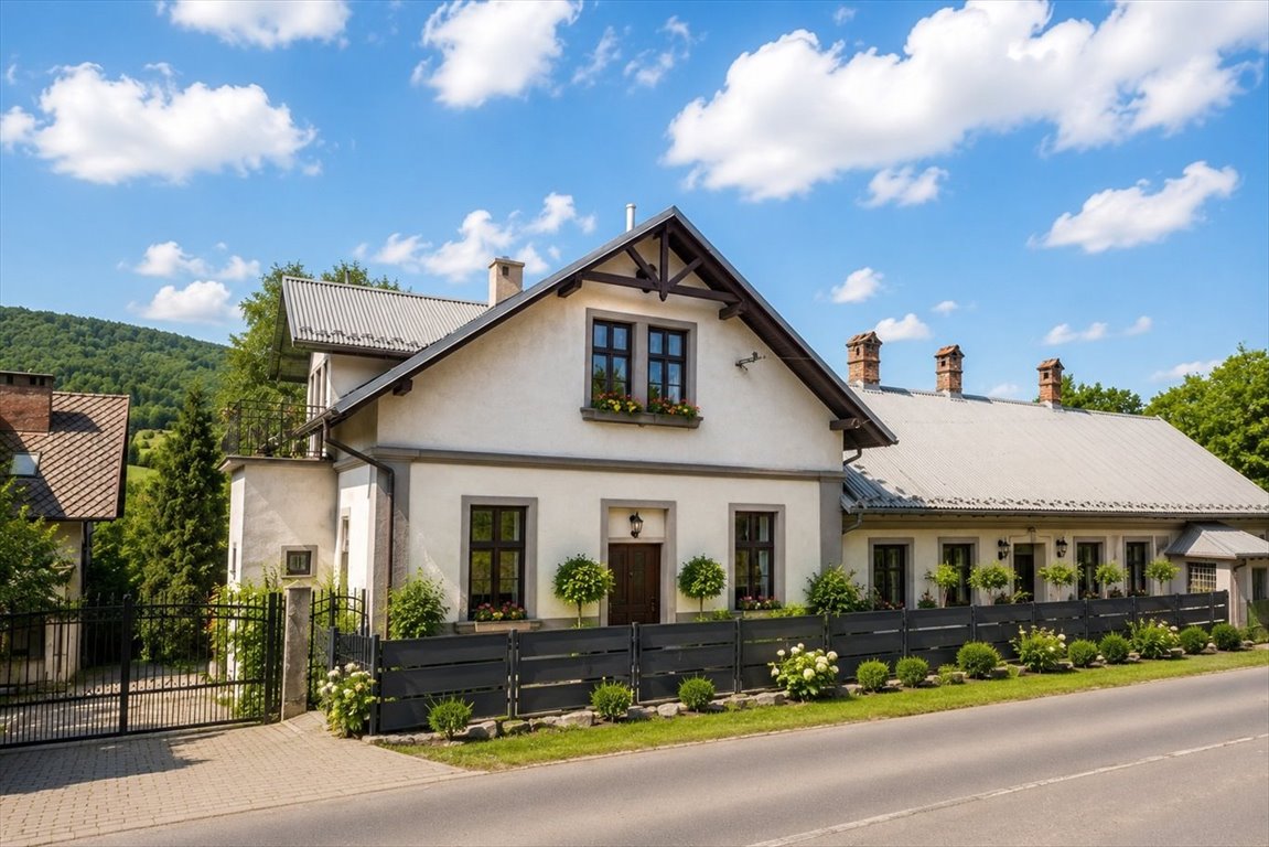 Do sprzedania zabytkowa rezydencja 464 m² z potencjałem w Czancu Czaniec  464m2 Foto 1
