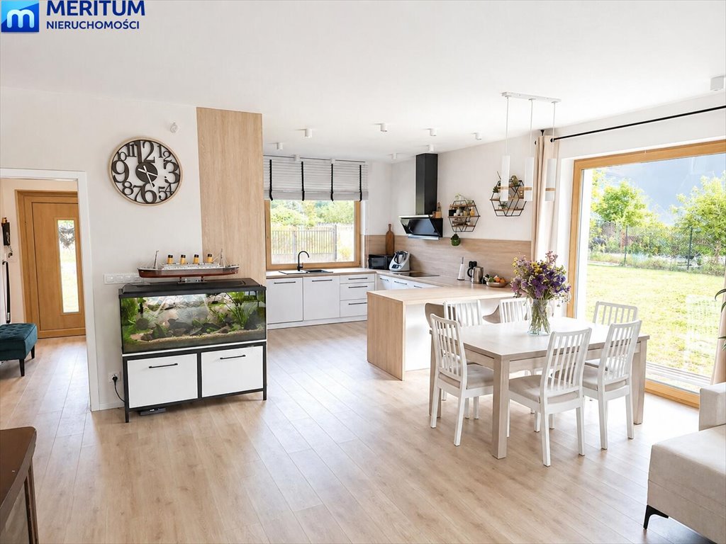 Zapraszam do domu 166 m² w Osowcu - przestronny, z ogrodem! Osowiec  166m2 Foto 1