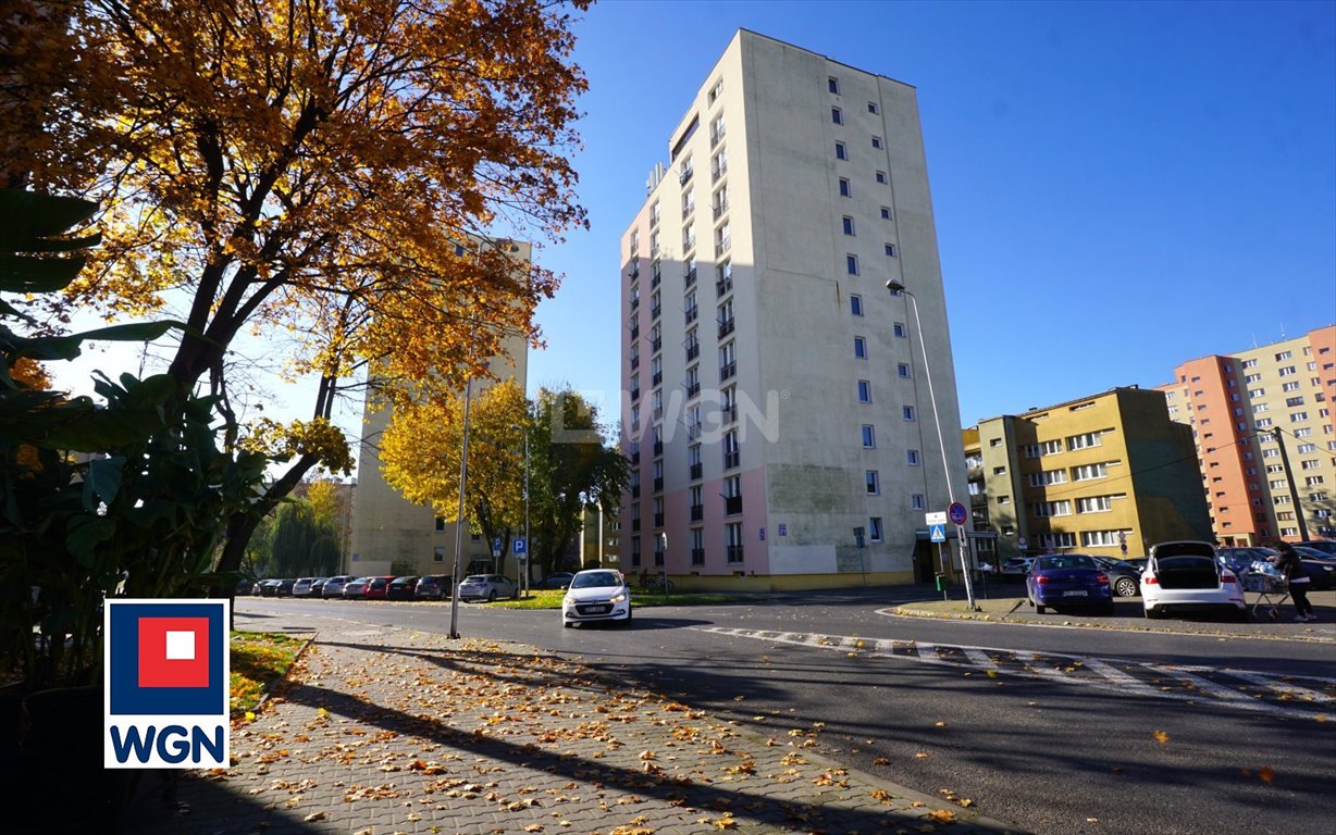 Mieszkanie dwupokojowe na sprzedaż Piotrków Trybunalski, Centrum, Sienkiewicza  34m2 Foto 1
