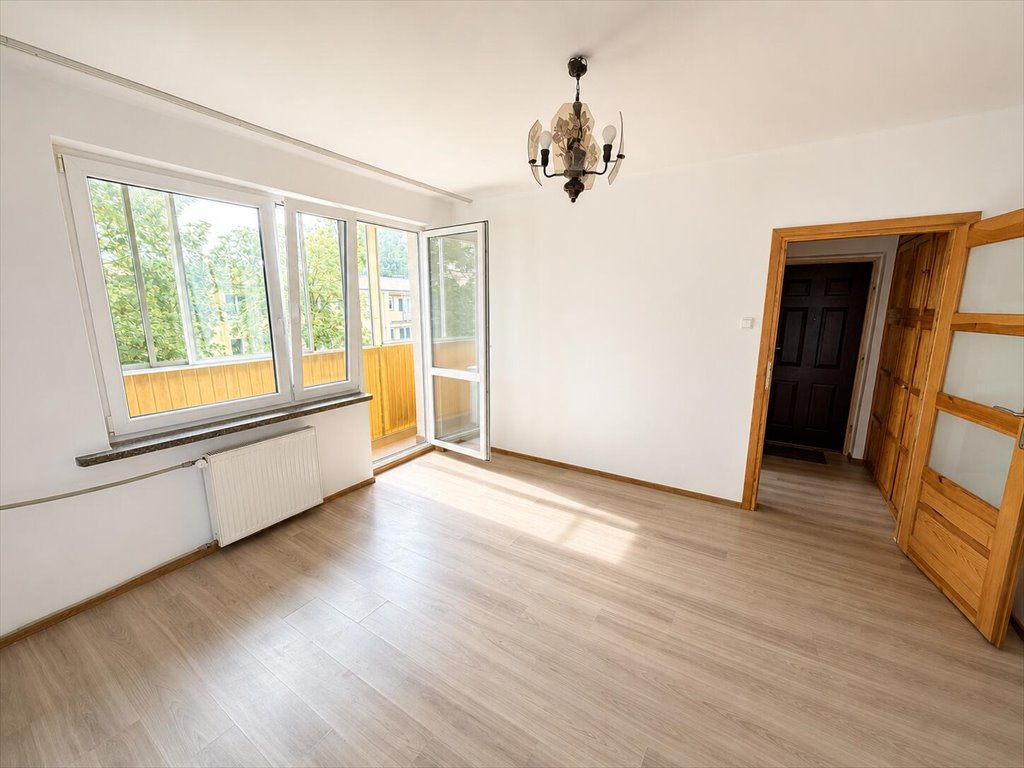 Na sprzedaż przestronne 2-pokojowe mieszkanie z loggią i piwnicą Warszawa, Wola, Monte Cassino  37m2 Foto 1