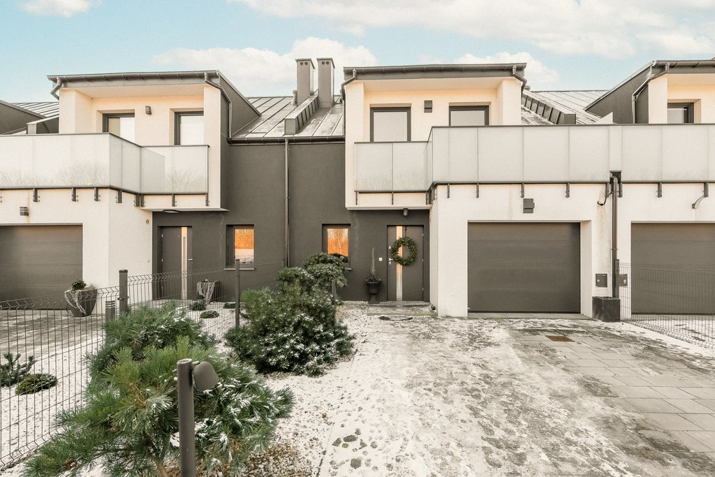 Zapraszam do obejrzenia nowoczesnego domu 143 m² z ogródkiem i garażem Kołobrzeg, Michała Kazimierza Radziwiłła  143m2 Foto 1