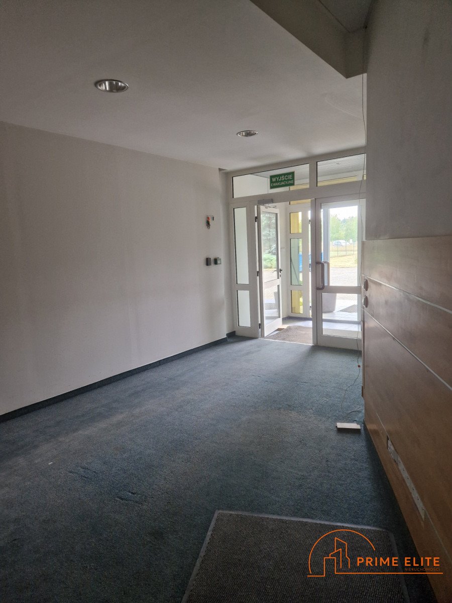 Lokal usługowy 56 m² w Kiełpinie, własna aranżacja - polecam! Kiełpin, Mokra  56m2 Foto 1